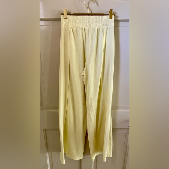 Free People Go To Set in color Daylight XS Like New - Picture 5 of 7